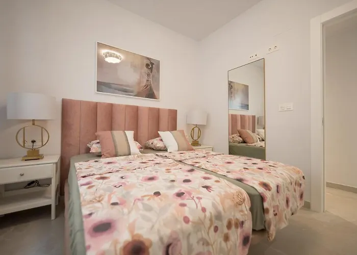Yourspain S221b Apartment